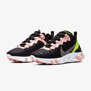SOLD❤ Womens Nike Element React 55